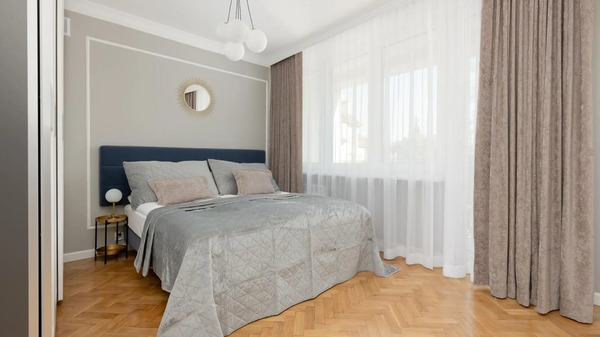 Apartment In The Centre Of Warsaw By Noclegi Renters 0*,