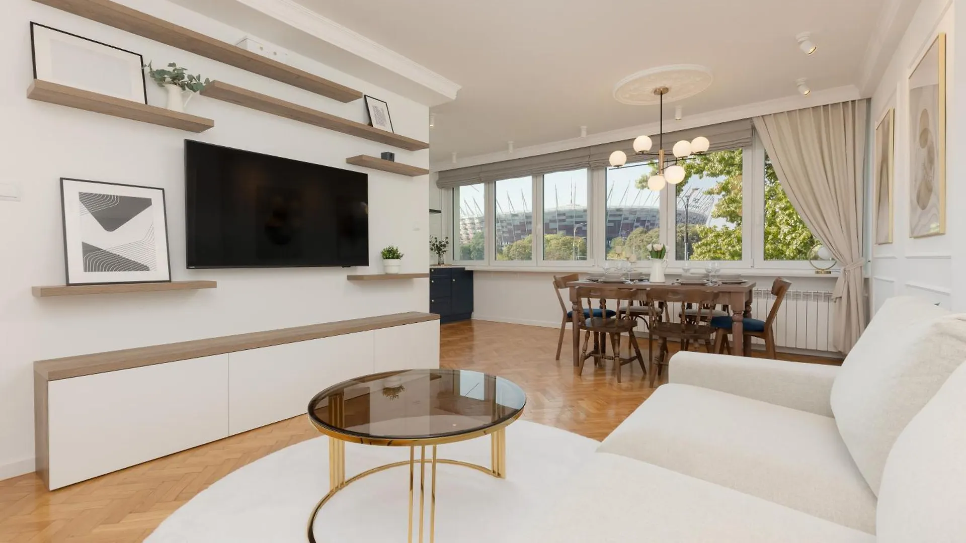 Apartment In The Centre Of Warsaw By Noclegi Renters